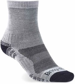 Bridgedale Hike Lightweight Men's Ankle Sock Silver Navy − Medium