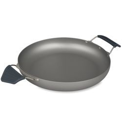 Sea to Summit X−Pan 8 Inch − Lightweight Collapsible Fry−pan − Charcoal