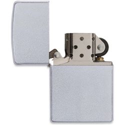 Zippo Classic Lighter Satin Chrome − Distinctive Zippo “click”