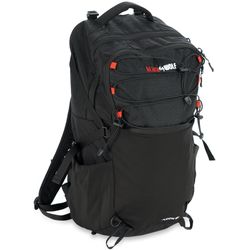 BlackWolf Axiom 40 Day Pack Jet Black − 40−litre day hiking pack with ventilated back harness